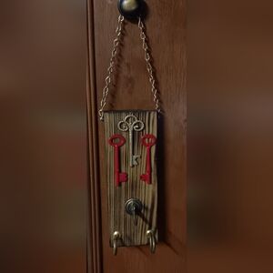 Key hanger